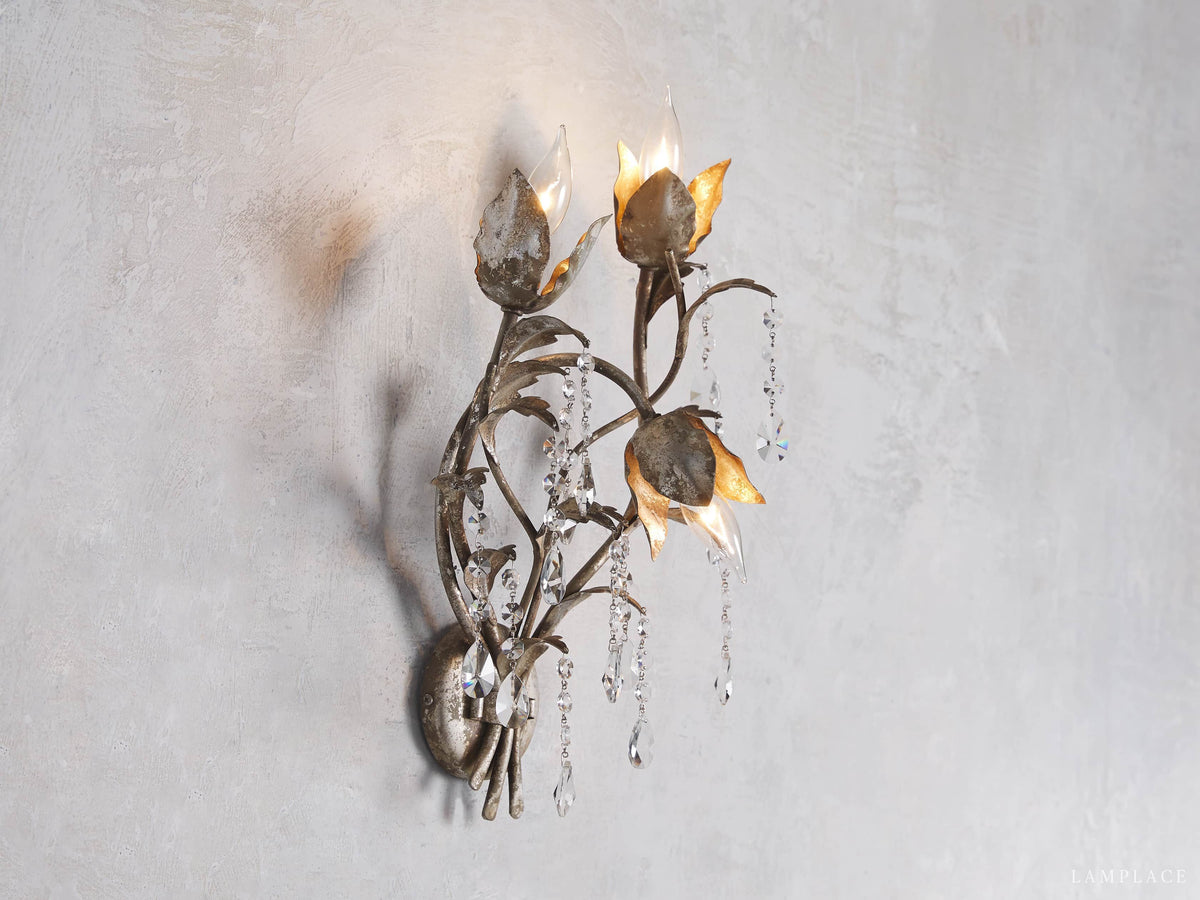 Viticcio Garden Vine Wall Sconce