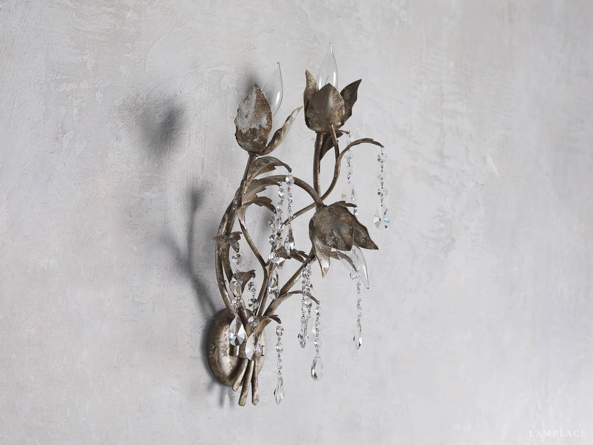 Viticcio Garden Vine Wall Sconce