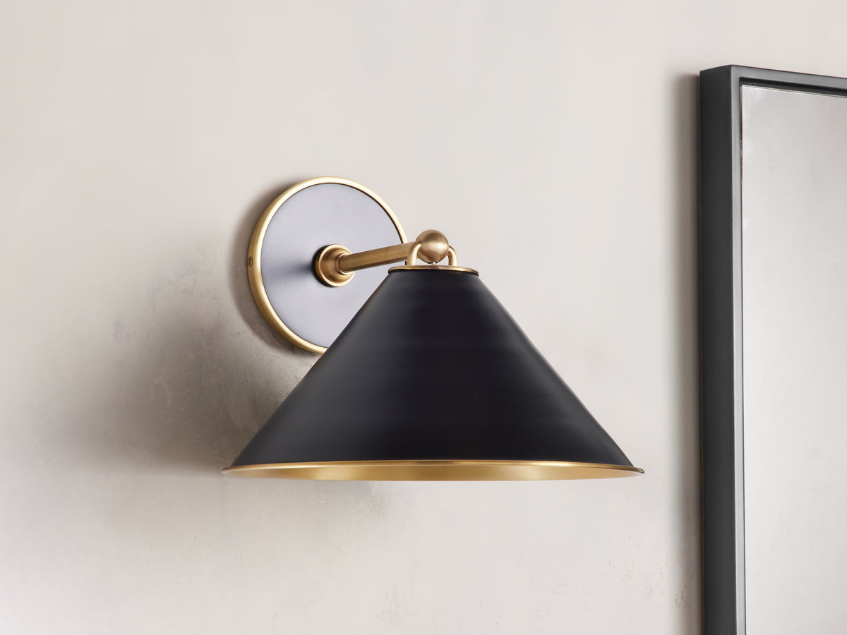 Arno Classic Minimalist Wall Sconce