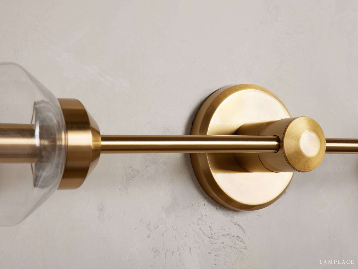 Arrow Minimal Focal Wall Light