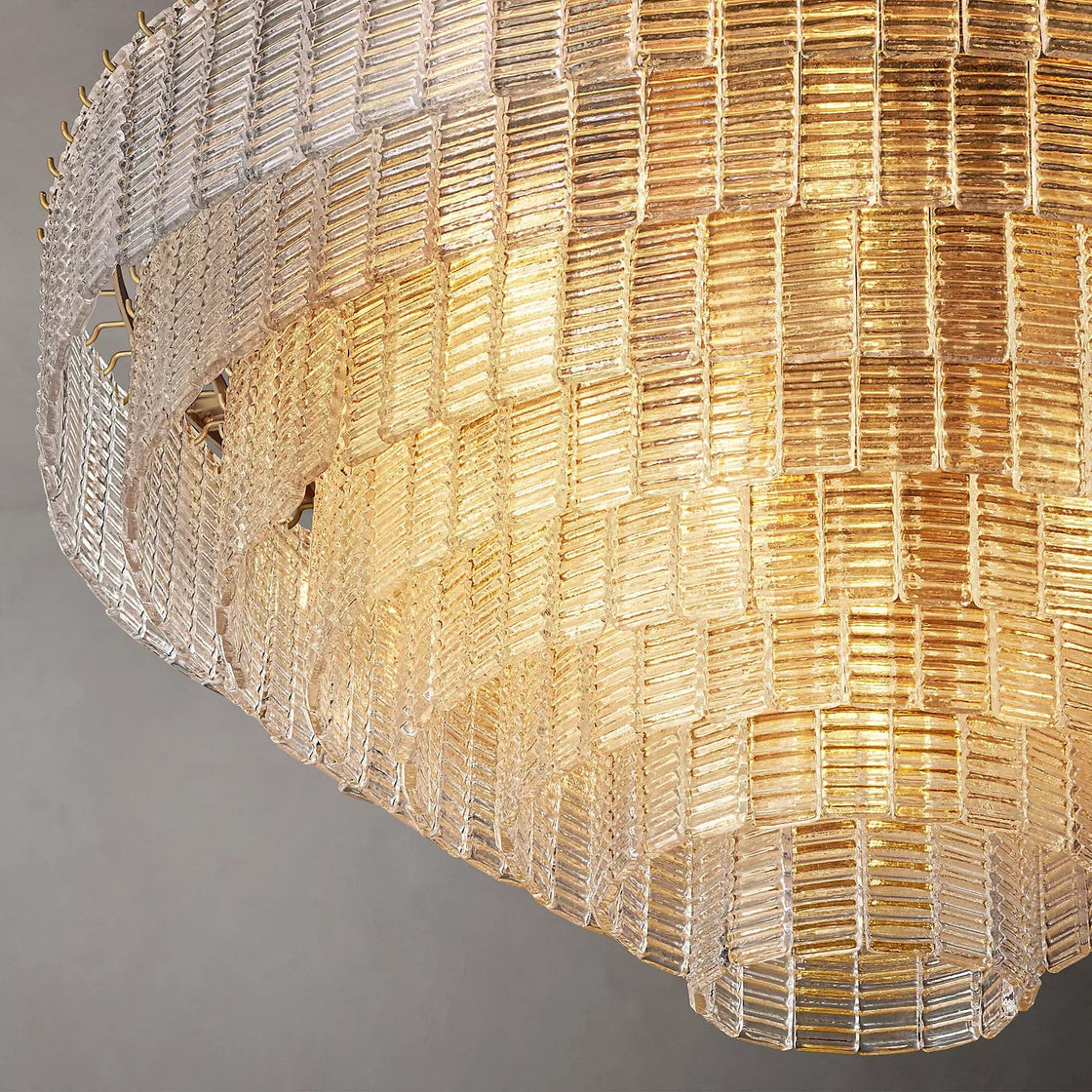 Sirene Draped Glass Round Chandelier 52"