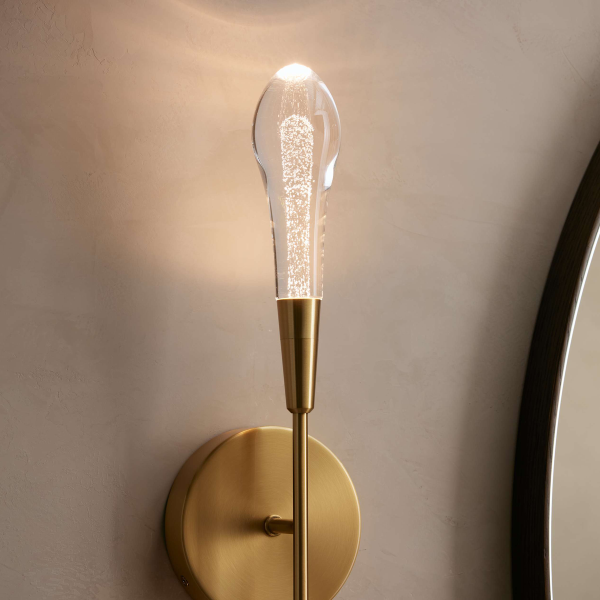 Soltaire Raindrop Glass Wall Sconce