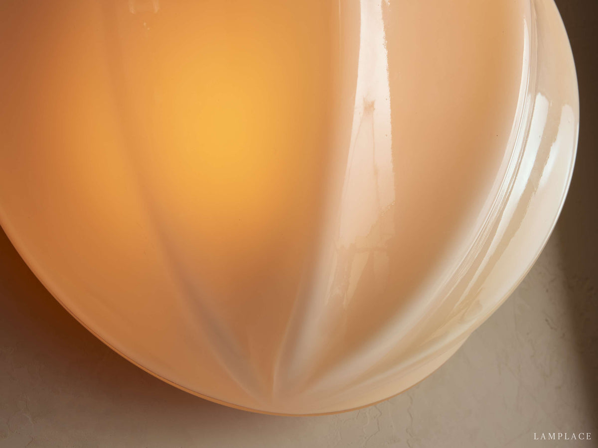 Agnes Strand Glass Clamshell Sconce