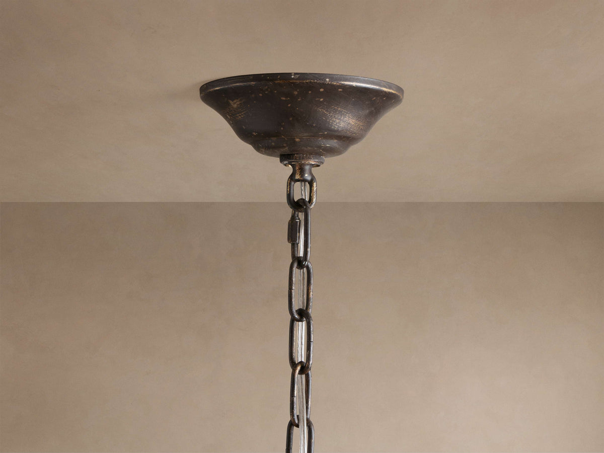 Nicoletta Refined Leaf Round Chandelier