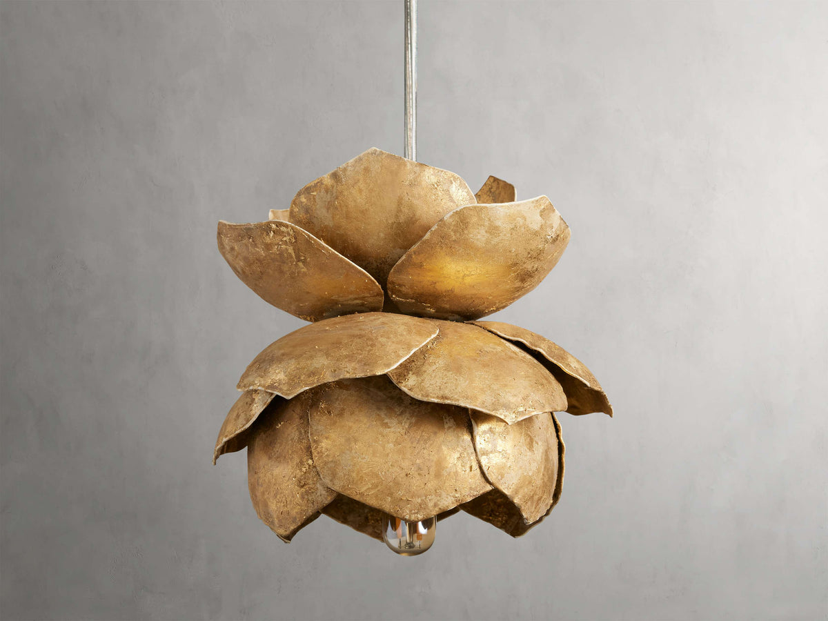 Lorca Bloom Form Pendant Light