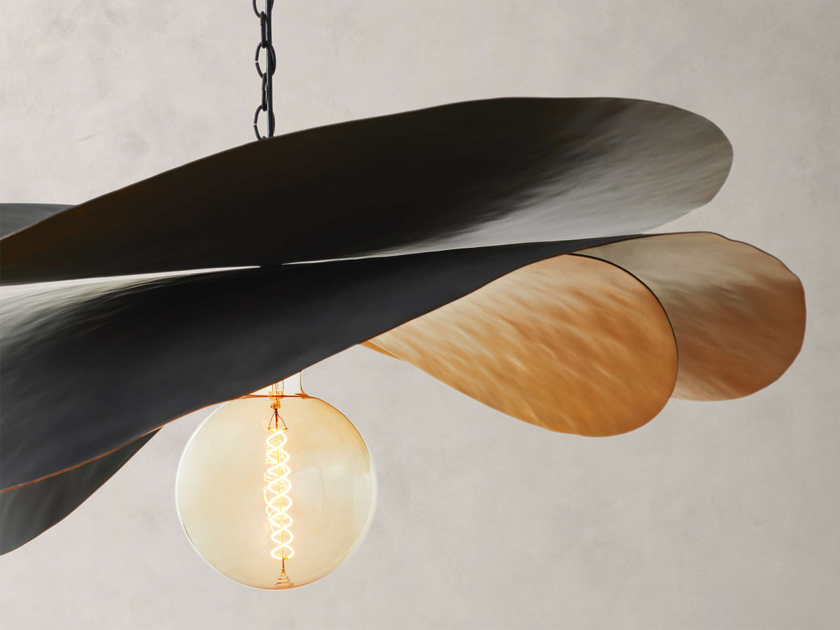 Fria Volumetric Curved Pendant Light