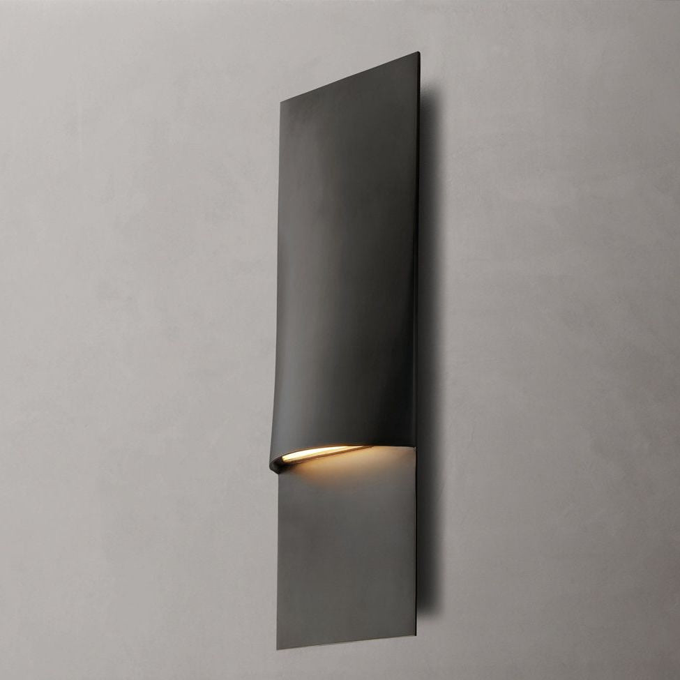 Tarek Beam Form Grand Wall Sconce
