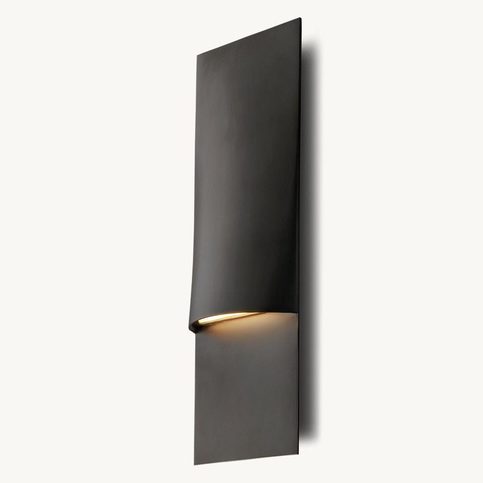 Tarek Beam Form Grand Wall Sconce