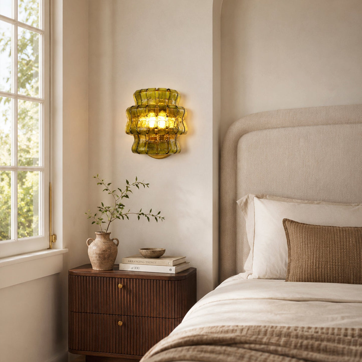 Ghiaccio Textured Glass Wall Sconce
