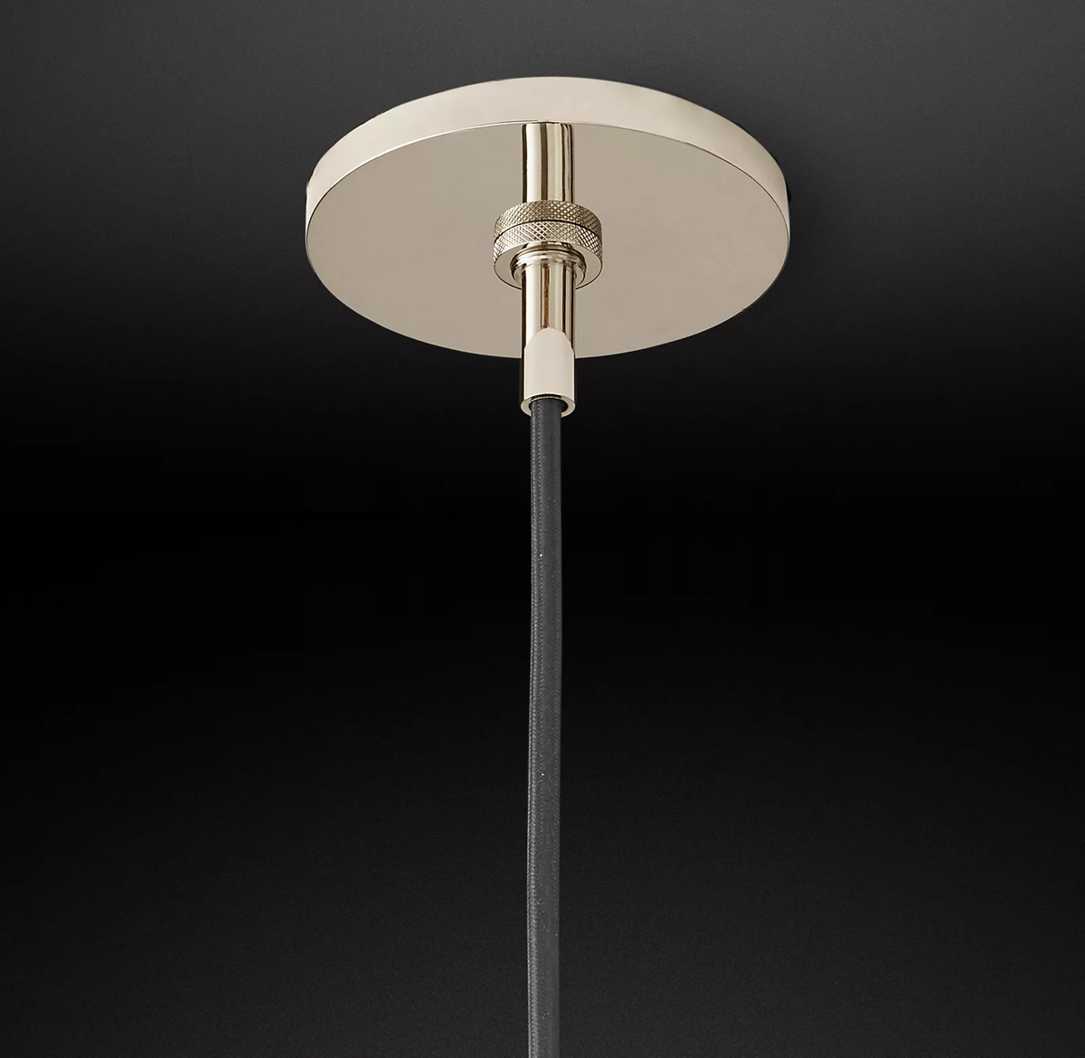 Utilitaire Globe Shade Pendant Light