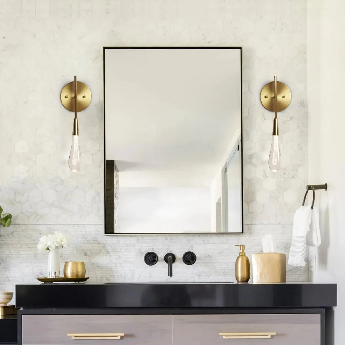 Soltaire Raindrop Crystal Wall Sconce