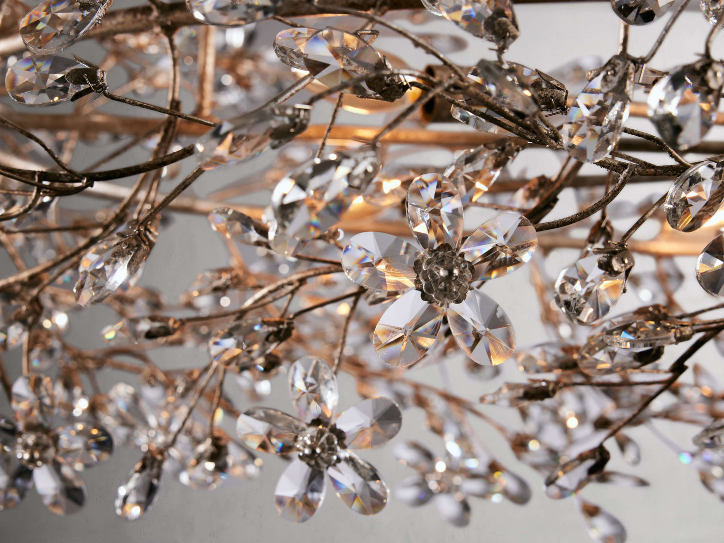 Fiore Sculpted Petals Oval Chandelier