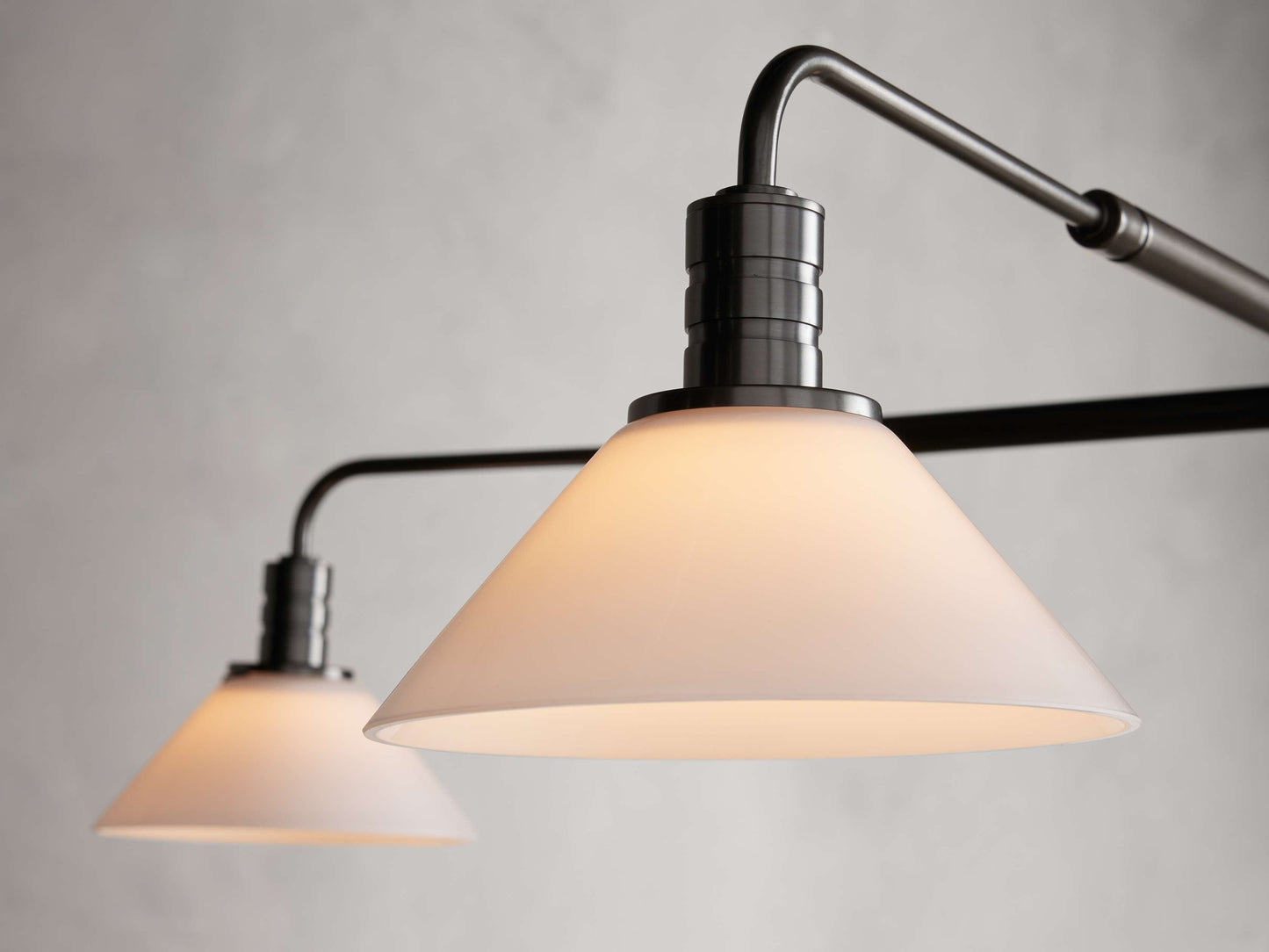 Theron Cone Cluster Round Chandelier