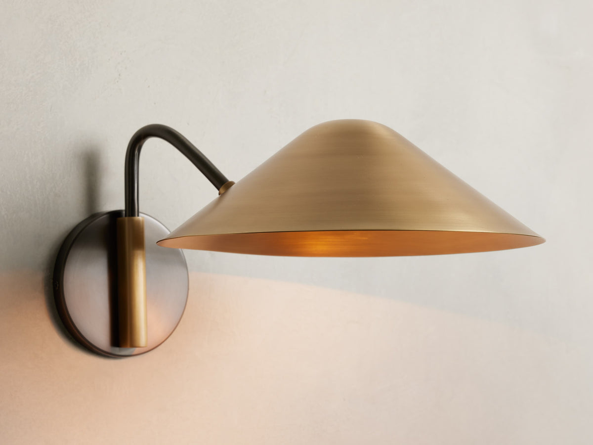 Simms Aura Contour Wall Sconce