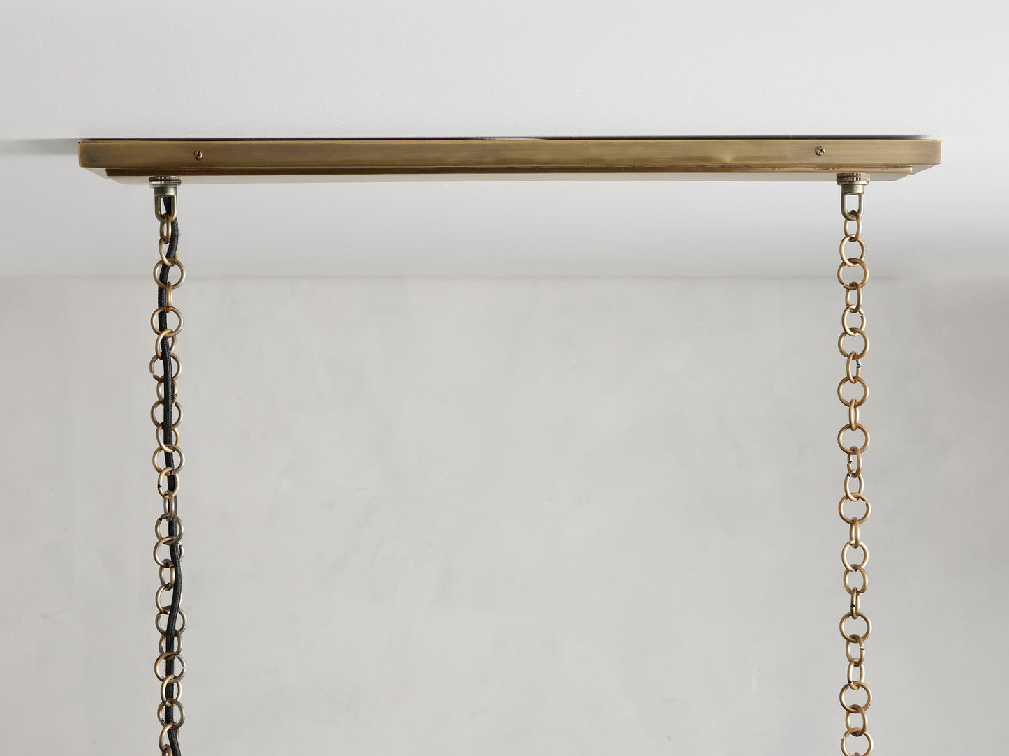 Holt Minimal Frame Linear Chandelier