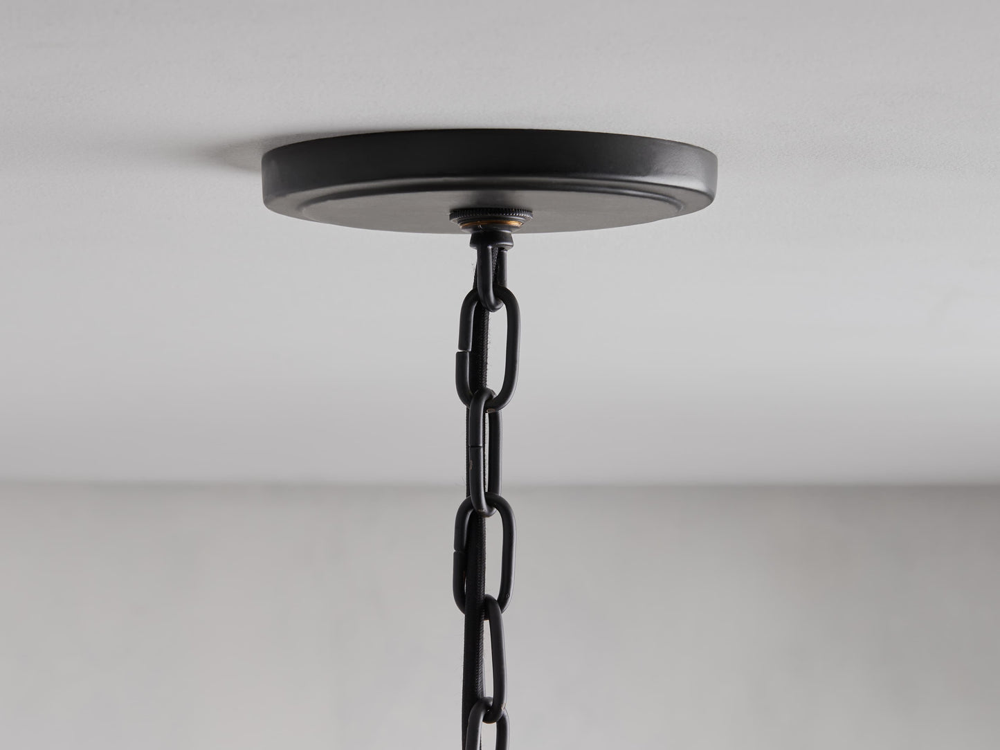 Jacarra Primordial Glow Round Chandelier