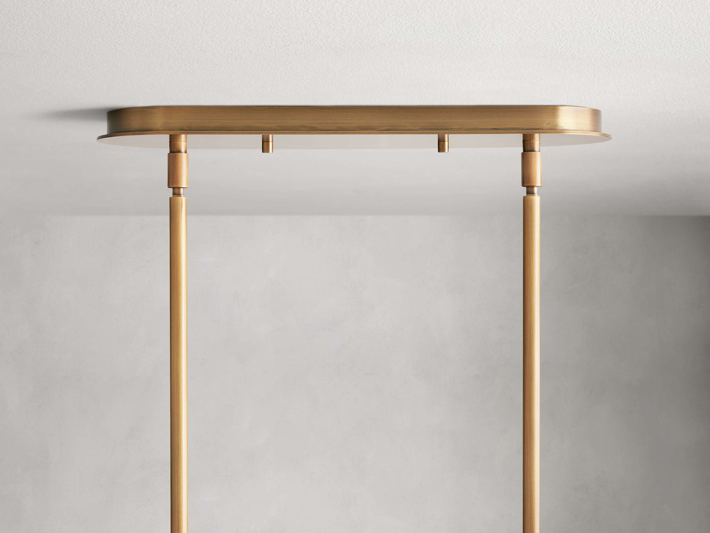 Remming Sculpted Glass Linear Chandelier