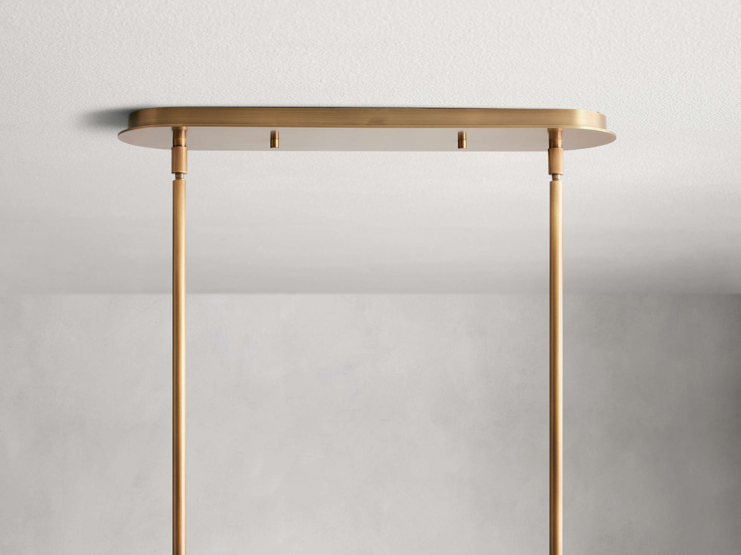 Remming Sculpted Glass Linear Chandelier