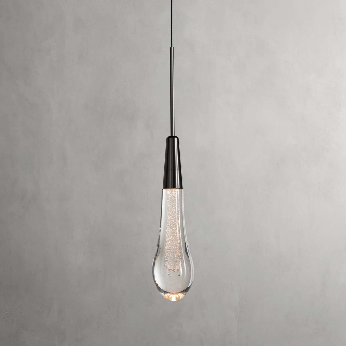 Soltaire Raindrop Glass Single Pendant Light