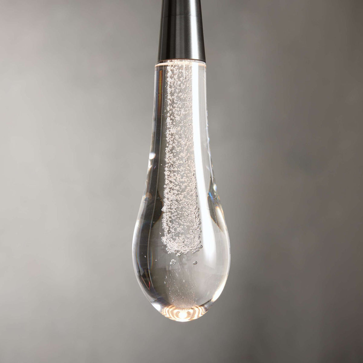 Soltaire Raindrop Glass Single Pendant Light