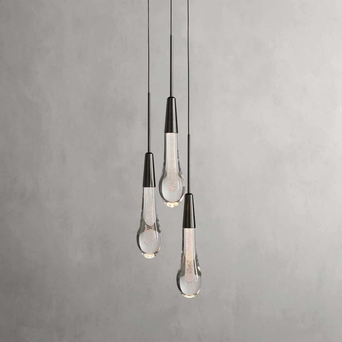 Soltaire Raindrop Glass Cluster Pendant Light