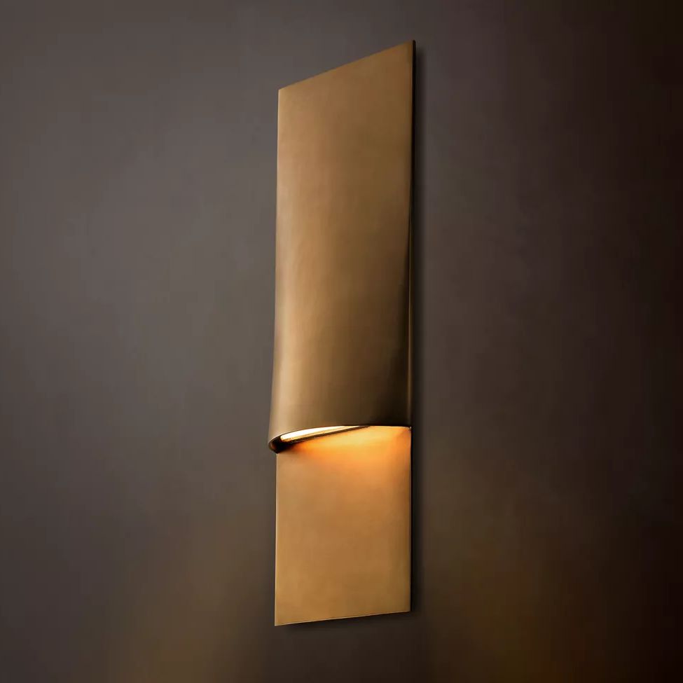 Tarek Beam Form Grand Wall Sconce