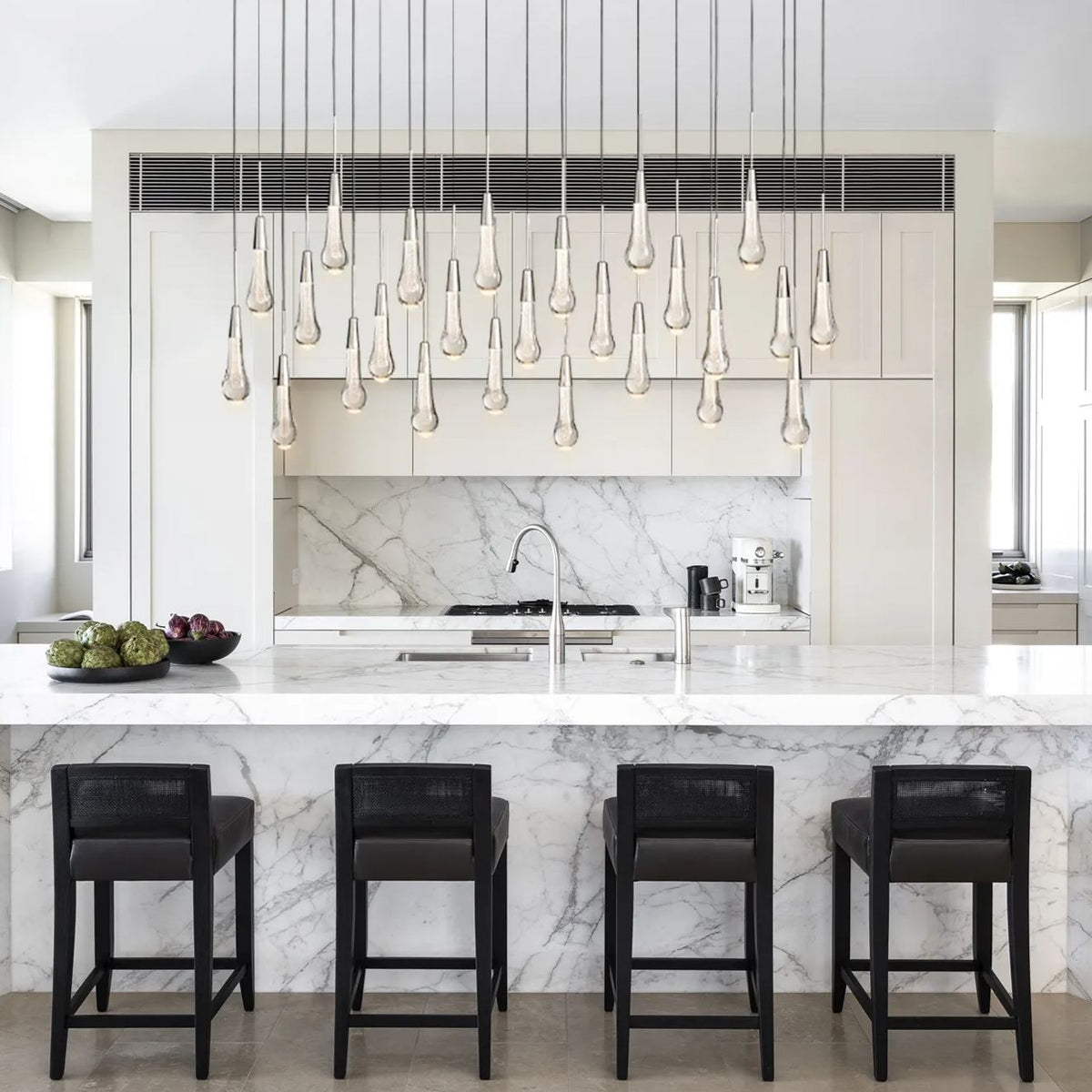 Soltaire Raindrop Glass Linear Chandelier