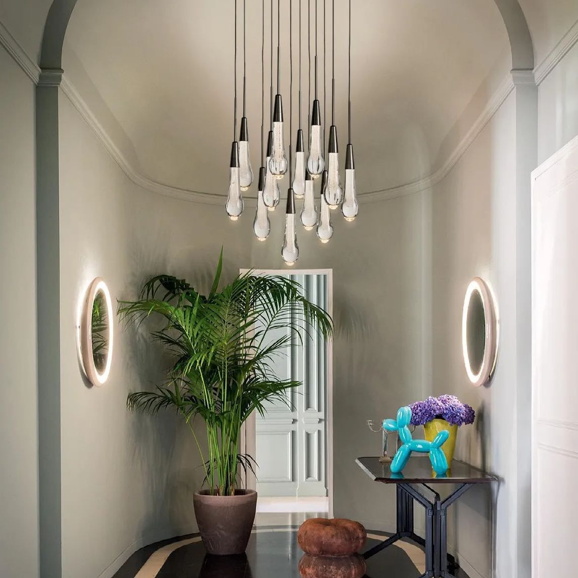 Soltaire Raindrop Glass Round Chandelier