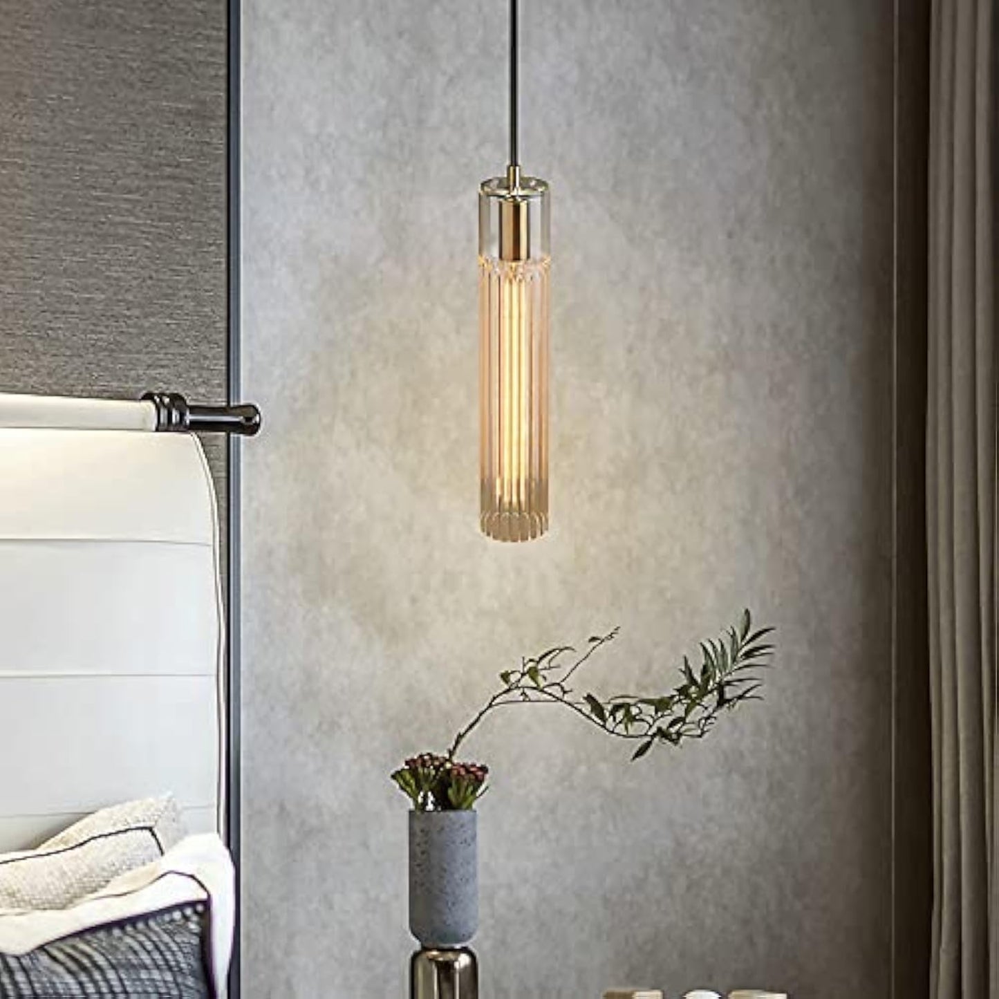 Vallon Channel Glass Pendant Light